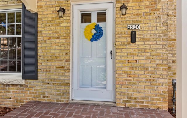 2520 Lefeber AVENUE, Wauwatosa, WI 53213