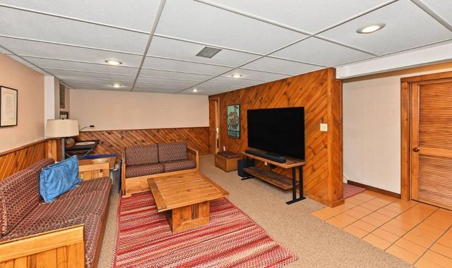 2520 Lefeber AVENUE, Wauwatosa, WI 53213