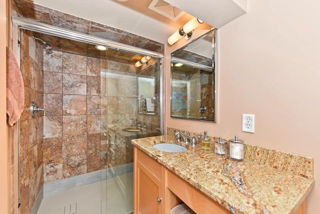 2520 Lefeber AVENUE, Wauwatosa, WI 53213
