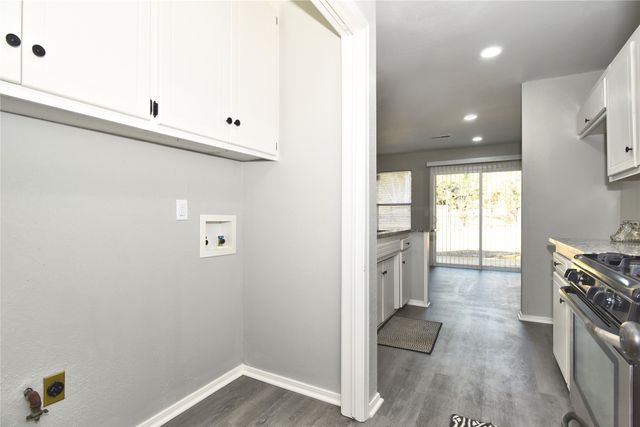 4902 S Hickory Avenue, Broken Arrow, OK 74011