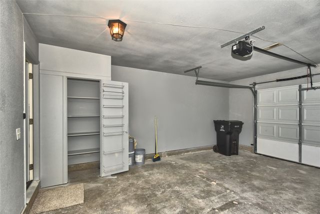 4902 S Hickory Avenue, Broken Arrow, OK 74011