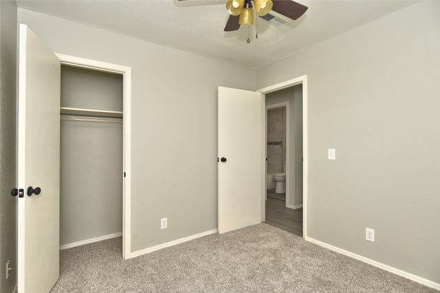 4902 S Hickory Avenue, Broken Arrow, OK 74011