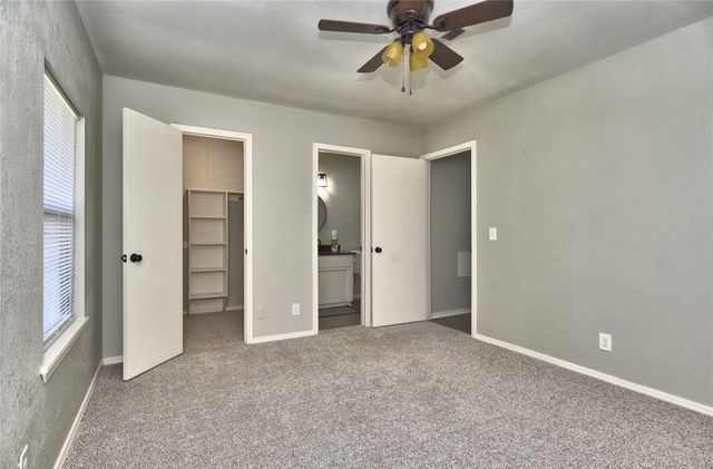 4902 S Hickory Avenue, Broken Arrow, OK 74011