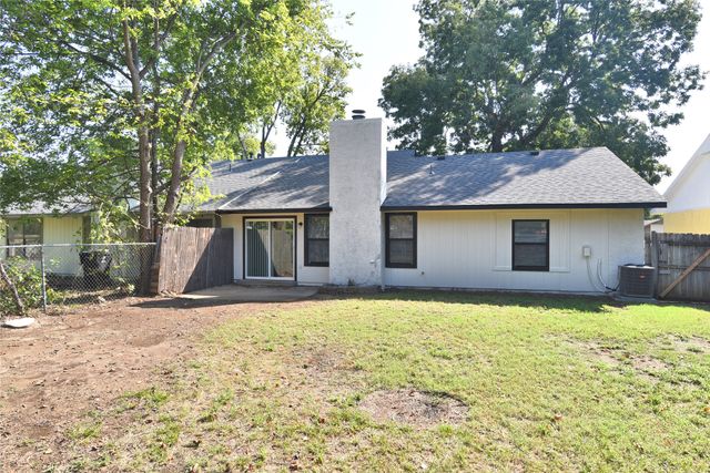 4902 S Hickory Avenue, Broken Arrow, OK 74011
