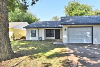 4902 S Hickory Avenue, Broken Arrow, OK 74011