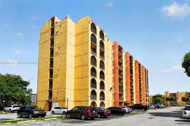 4801 NW 7th Street 810, Miami, FL 33126