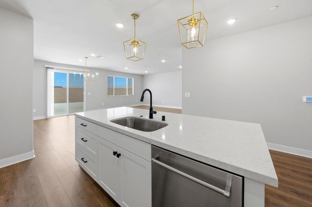 74825 Trousdale Drive, Palm Desert, CA 92211