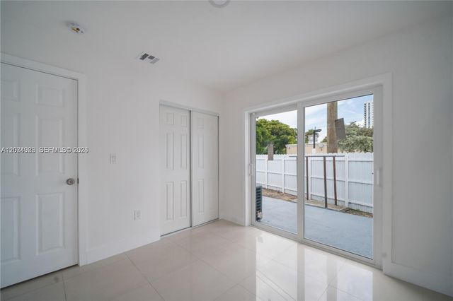 2388-2390 NE 173rd Street, North Miami Beach, FL 33160