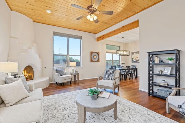12601 Carmel Court NE, Albuquerque, NM 87122