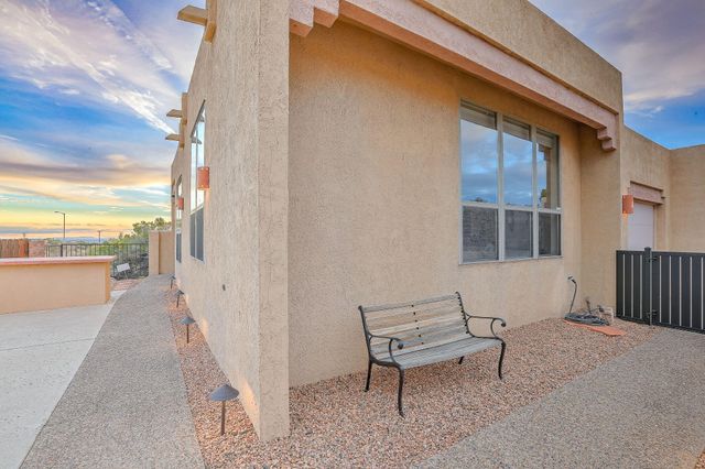 12601 Carmel Court NE, Albuquerque, NM 87122