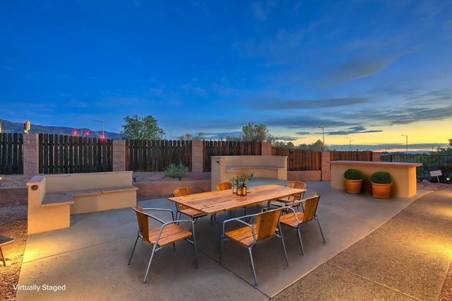 12601 Carmel Court NE, Albuquerque, NM 87122