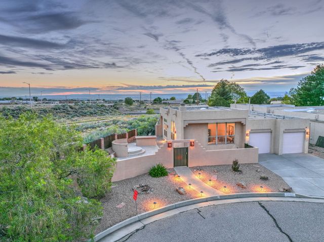 12601 Carmel Court NE, Albuquerque, NM 87122
