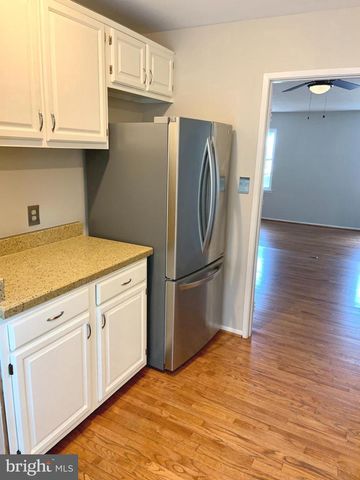 2438 RIDGEHAMPTON CT, Reston, VA 20191