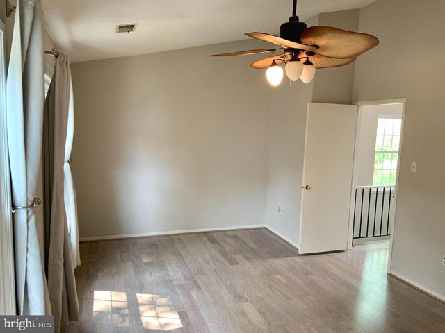 2438 RIDGEHAMPTON CT, Reston, VA 20191