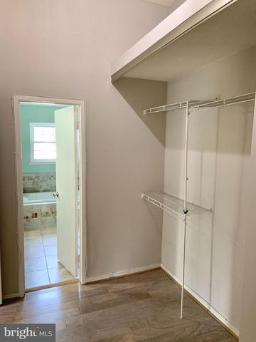 2438 RIDGEHAMPTON CT, Reston, VA 20191