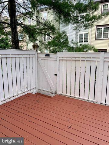 2438 RIDGEHAMPTON CT, Reston, VA 20191