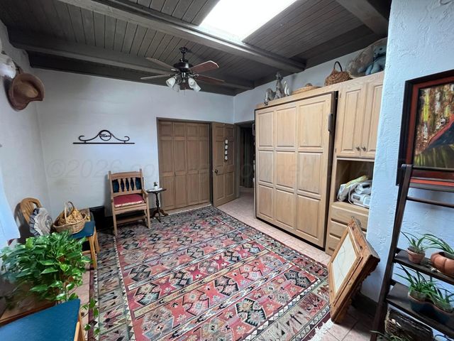 911 S Main Street, Childress, TX 79201