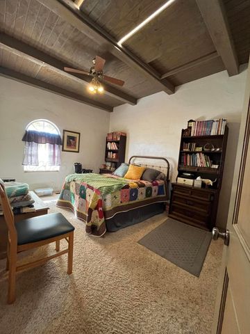 911 S Main Street, Childress, TX 79201