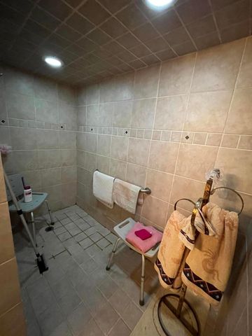 911 S Main Street, Childress, TX 79201