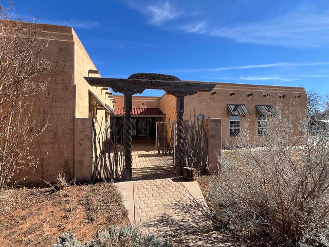 911 S Main Street, Childress, TX 79201