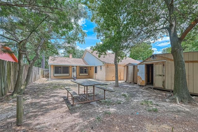 3527 Acorn Springs Lane, Spring, TX 77389