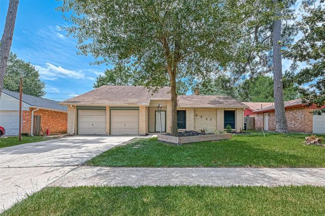 3527 Acorn Springs Lane, Spring, TX 77389