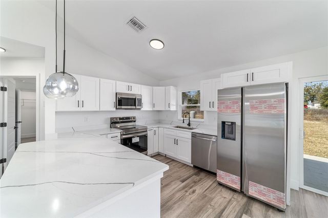 13869 SW 101 STREET, Dunnellon, FL 34432