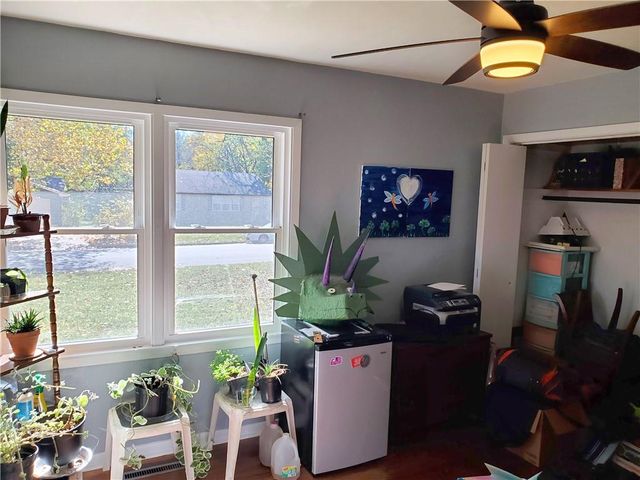 607 Christopher Street, Warrensburg, MO 64093