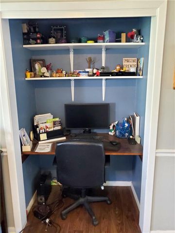 607 Christopher Street, Warrensburg, MO 64093