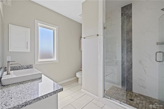 1715 N Chapel Hill, Edinburg, TX 78541