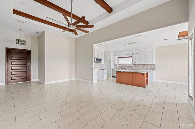 1715 N Chapel Hill, Edinburg, TX 78541