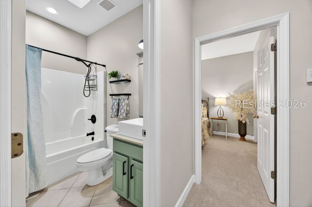 51 E Morgan Ct, Hilton Head Island, SC 29926