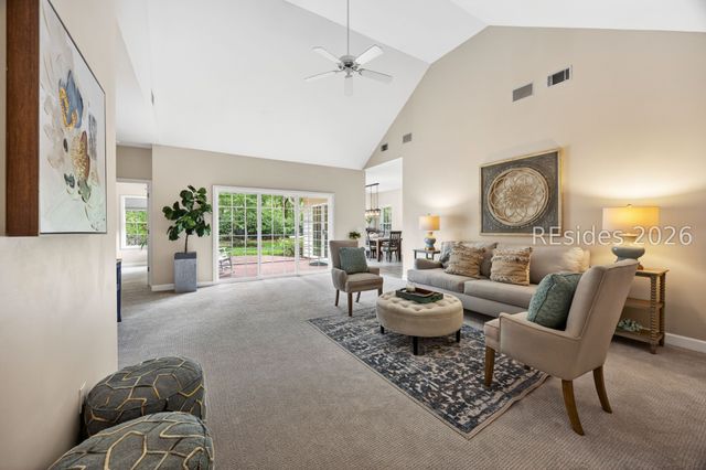 51 E Morgan Ct, Hilton Head Island, SC 29926