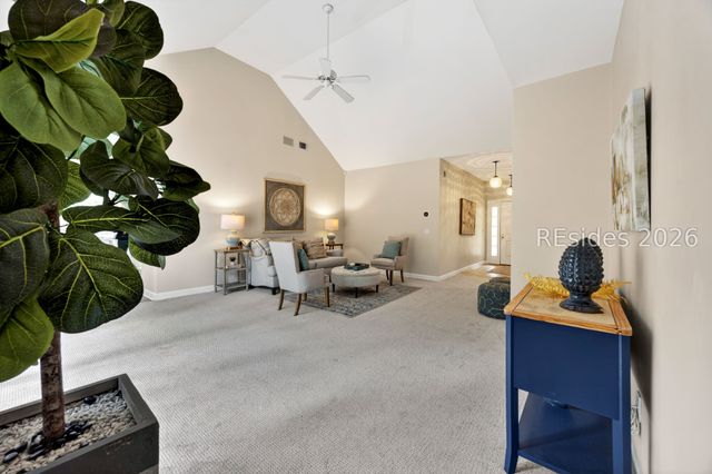 51 E Morgan Ct, Hilton Head Island, SC 29926