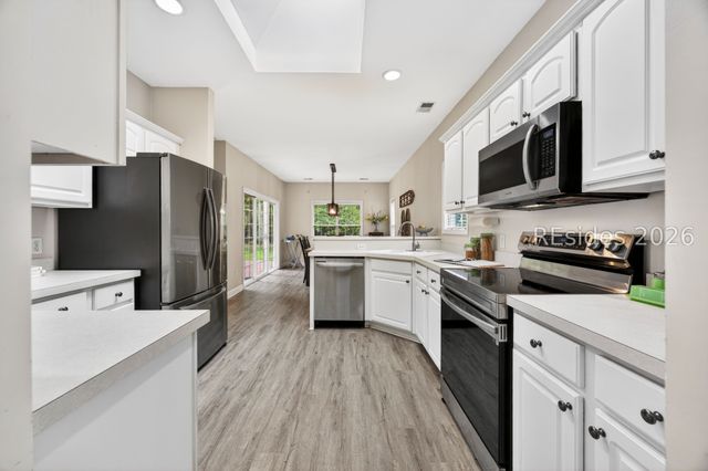 51 E Morgan Ct, Hilton Head Island, SC 29926