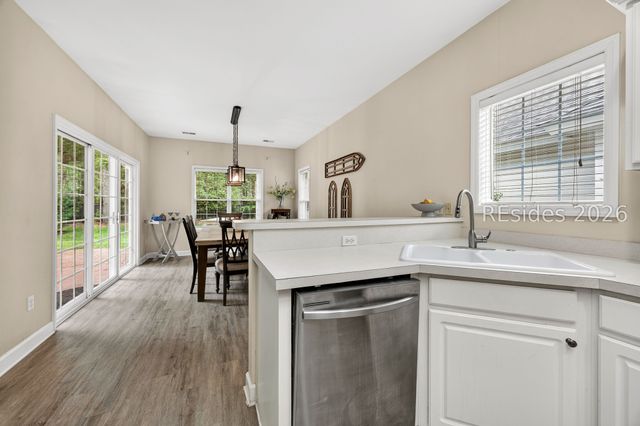 51 E Morgan Ct, Hilton Head Island, SC 29926