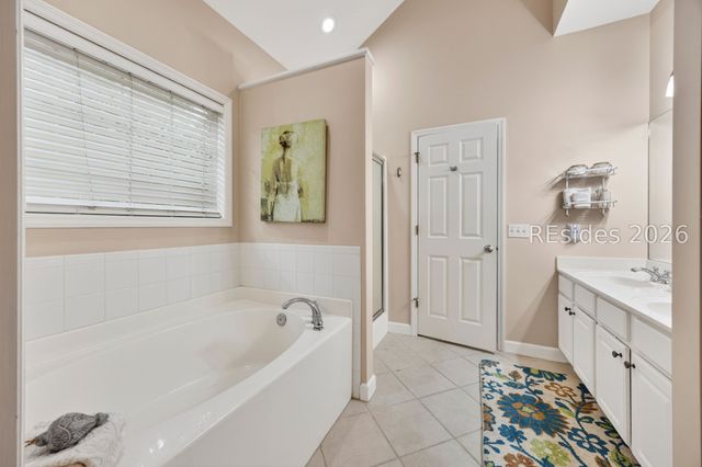 51 E Morgan Ct, Hilton Head Island, SC 29926