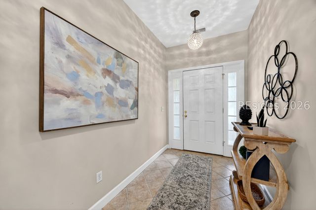 51 E Morgan Ct, Hilton Head Island, SC 29926
