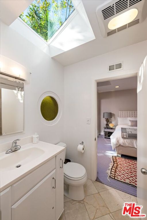 Image 16 of property listing at 2748 Ellison Dr, Beverly Hills, CA 90210