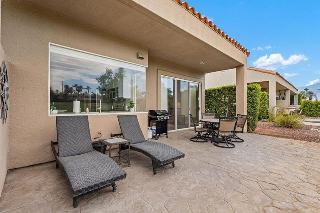 20 Pebble Beach Drive, Rancho Mirage, CA 92270