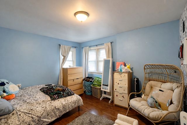 8009 Lavergne Avenue, Burbank, IL 60459