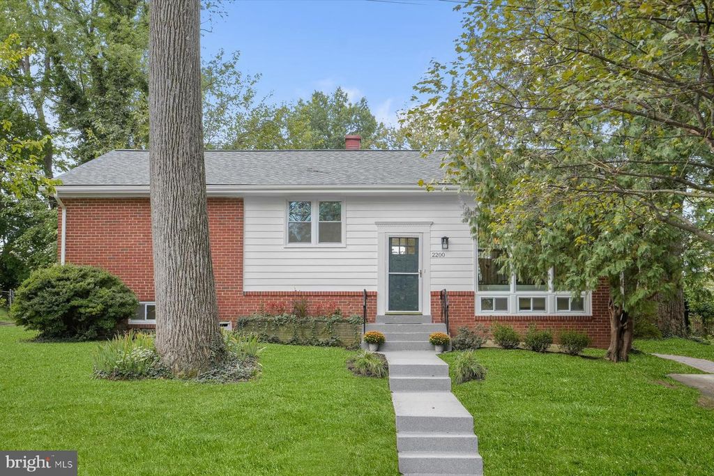 2200 ELLIS ST, Silver Spring, MD 20910