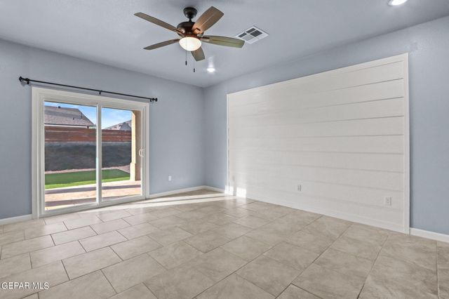 14733 Horizon Vista Avenue, Horizon City, TX 79928