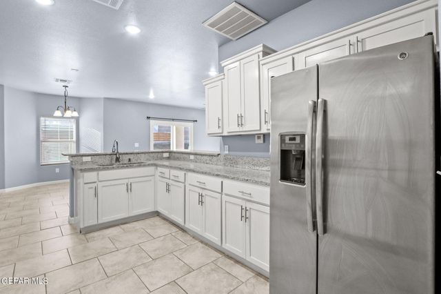 14733 Horizon Vista Avenue, Horizon City, TX 79928