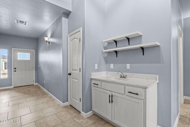 14733 Horizon Vista Avenue, Horizon City, TX 79928