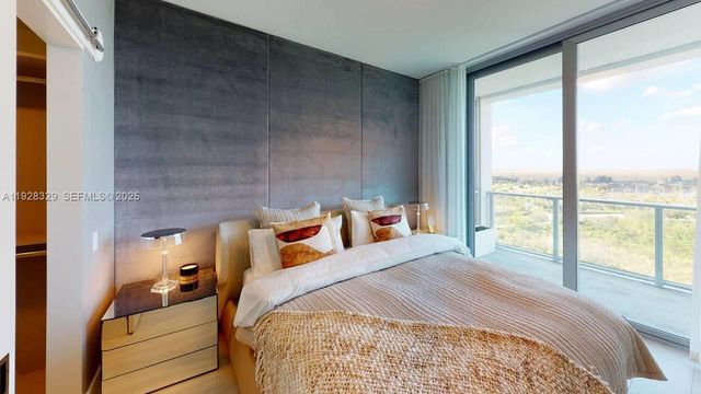 2000 Metropica Way 1701, Sunrise, FL 33323