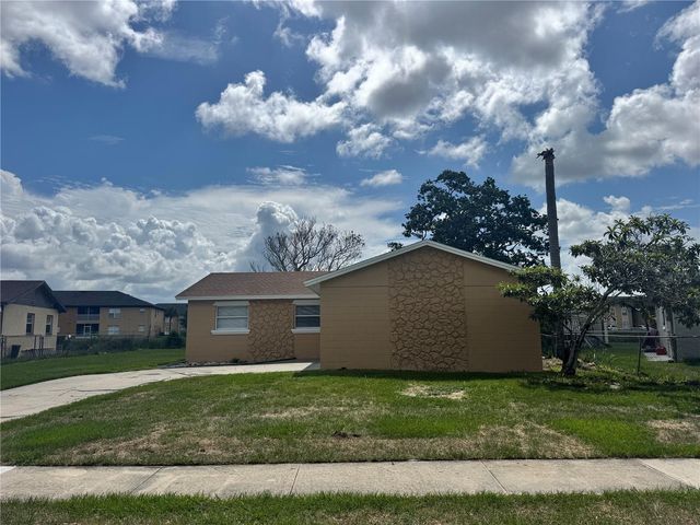 5693 TULIP AVENUE, Orlando, FL 32839