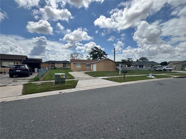 5693 TULIP AVENUE, Orlando, FL 32839