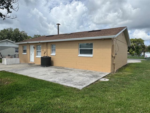 5693 TULIP AVENUE, Orlando, FL 32839