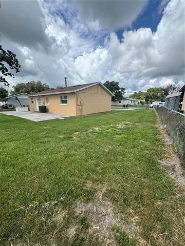 5693 TULIP AVENUE, Orlando, FL 32839